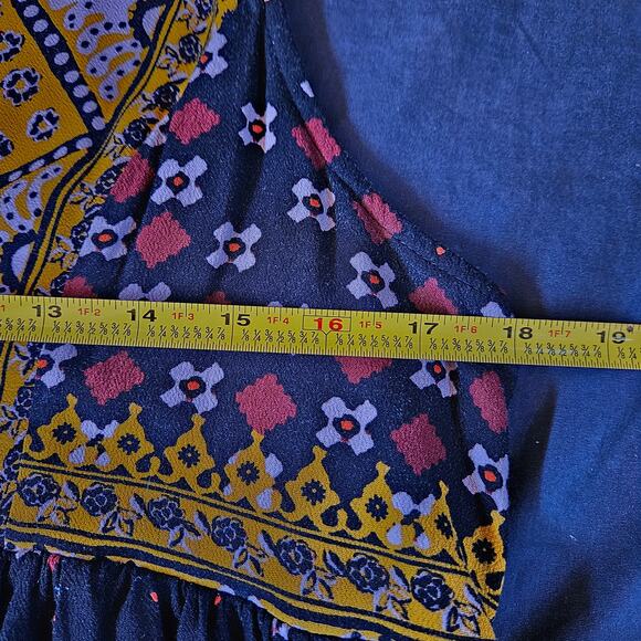 Free People Charlotte Sleeveless Top Size L Mixed Print Tunic Boho Festival - Picture 9 of 10